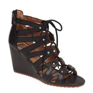 DV Dolce Vita Rhonda Lace Up Gladiator Wedge Black